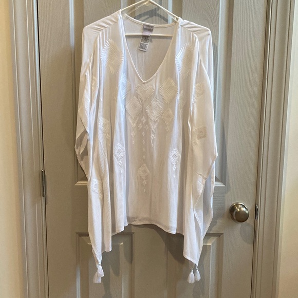 Chico's Other - EUC Chico’s white coverup